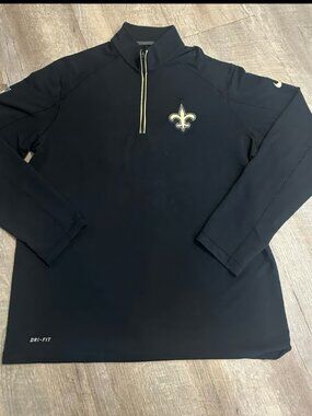 Nike New Orleans Saints Dri-FIT half-zip pullover Size Large